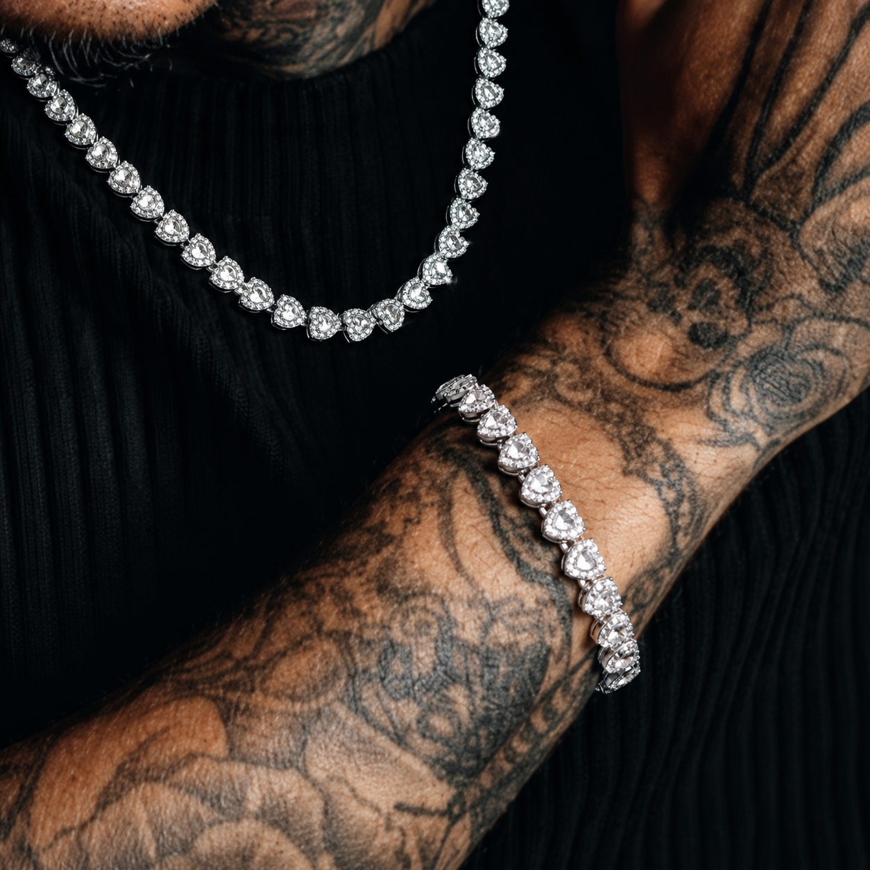 Conjunto Cubano Corazón Iced Out